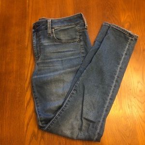 American Eagle mid-rise jeggings